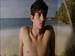 الاغ اردک اسپرم عکس کیر تو کس جدید روسی را جوجه می زند
